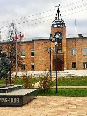 Торжественное открытие третьего в России стационарного карильона на площади Искусств в Талдоме Московской области